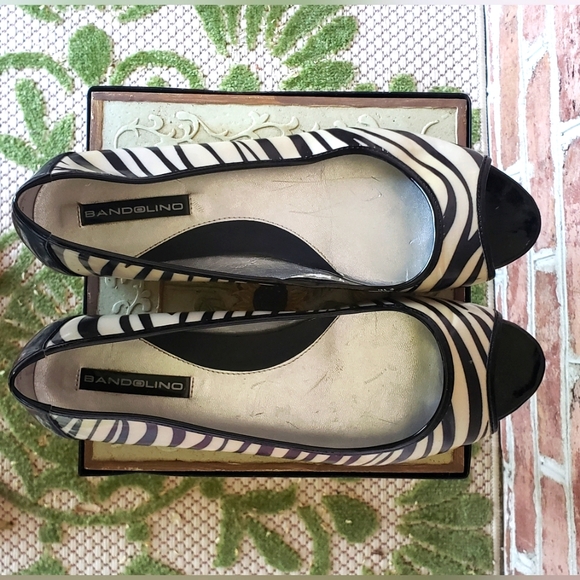 Black & Cream Zebra Print Open-Toe Shoe - Picture 2 of 4